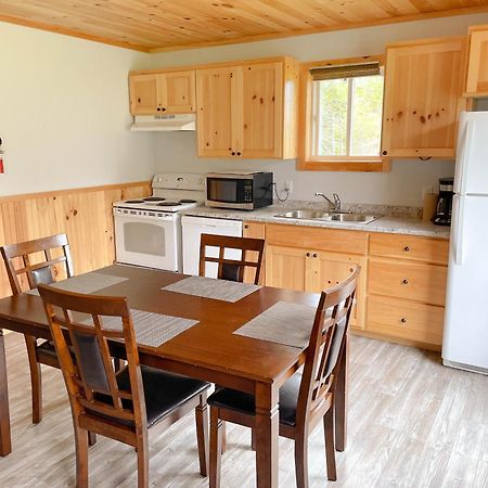 Hidden Acres Cottages Cavendish Luaran gambar