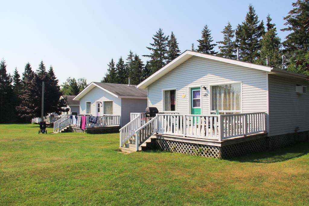 Hidden Acres Cottages Cavendish Luaran gambar
