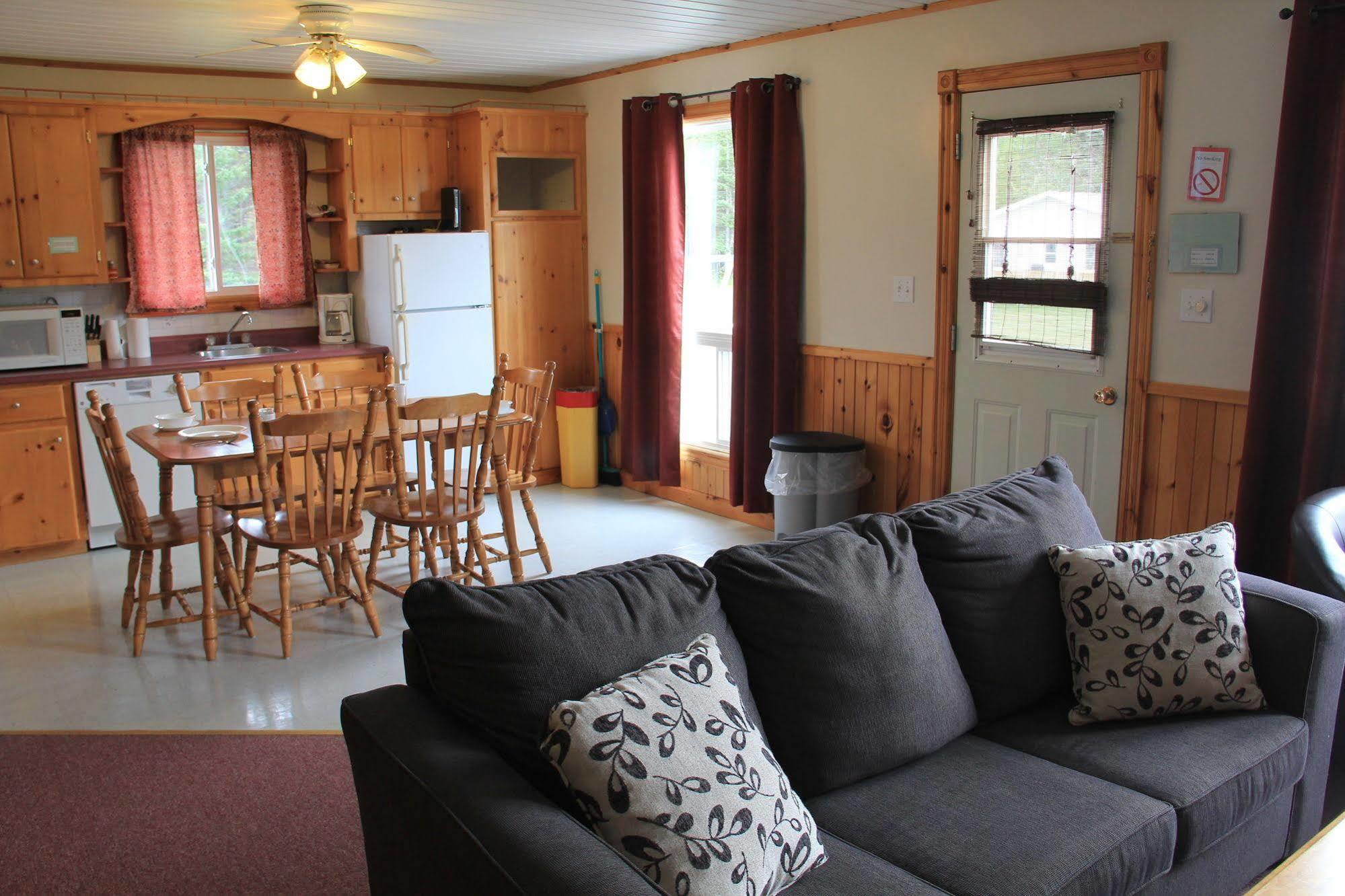 Hidden Acres Cottages Cavendish Luaran gambar