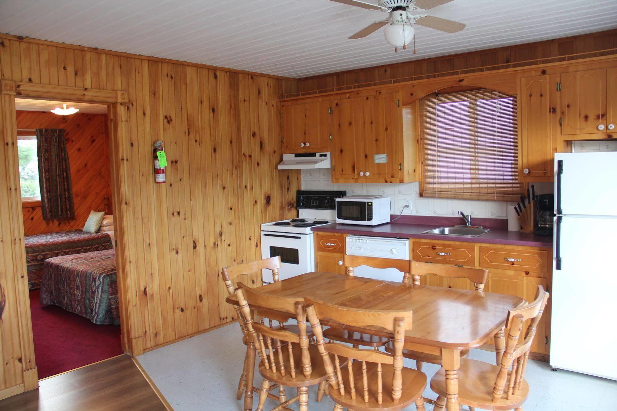 Hidden Acres Cottages Cavendish Luaran gambar